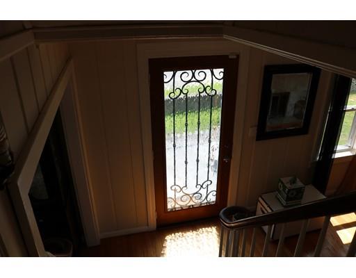 80 Bevier Street Springfield, MA 01107 - Photo 6 of 24