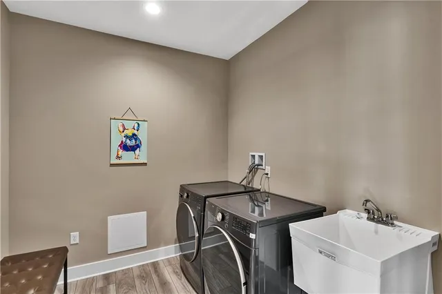 $519,900 | 1124 Autumn Wds Drive, Evans City, PA 16033