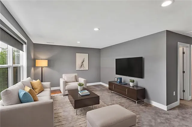 $519,900 | 1124 Autumn Wds Drive, Evans City, PA 16033