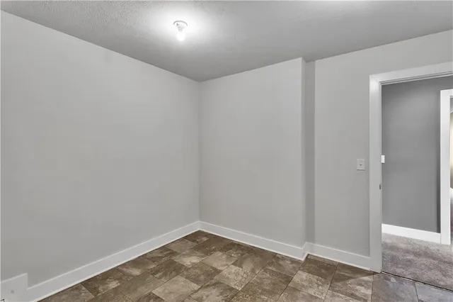 $519,900 | 1124 Autumn Wds Drive, Evans City, PA 16033