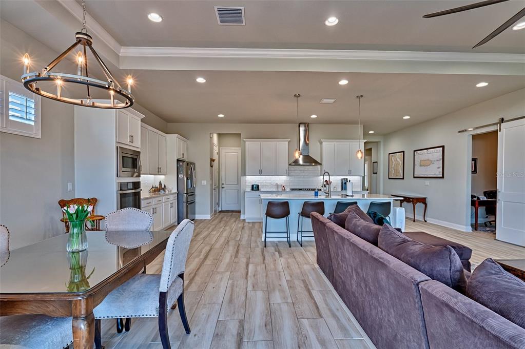 12020 Southwest 30th Avenue Gainesville, FL 32608 - Photo 14 of 47