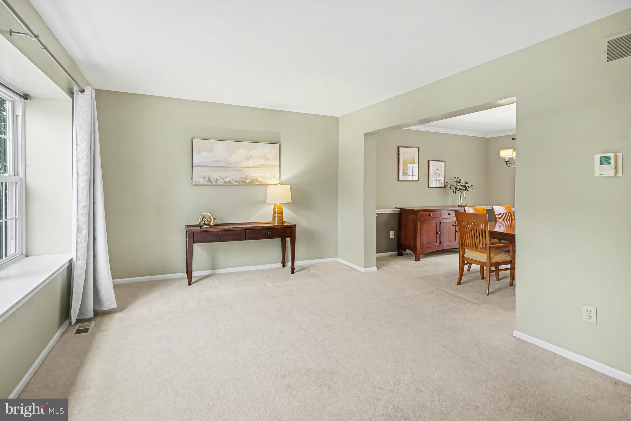 219 Twining Road Lansdale, PA 19446 - Photo 5 of 39