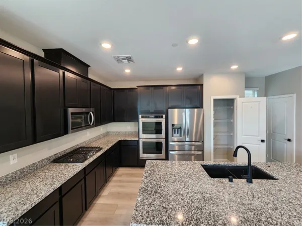 $3,805 | 12511 Island Bells Avenue, Las Vegas, NV 89138