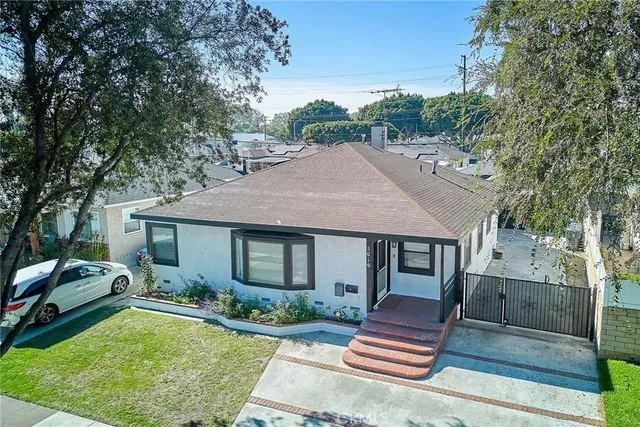 $1,170,000 | 5019 Fanwood Avenue, Lakewood, CA 90713