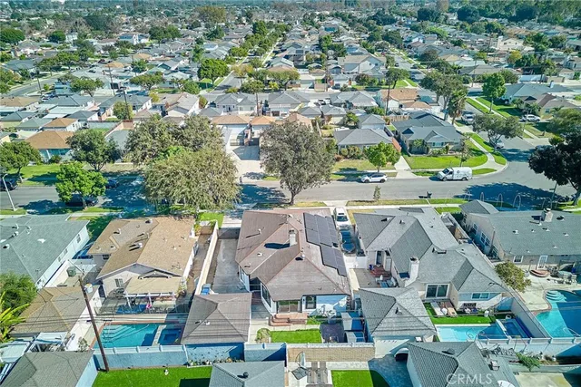 $1,170,000 | 5019 Fanwood Avenue, Lakewood, CA 90713