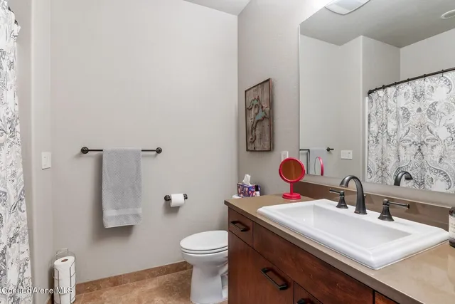 $1,225,000 | 125 Crooked Ear Drive, Sandpoint, ID 83864