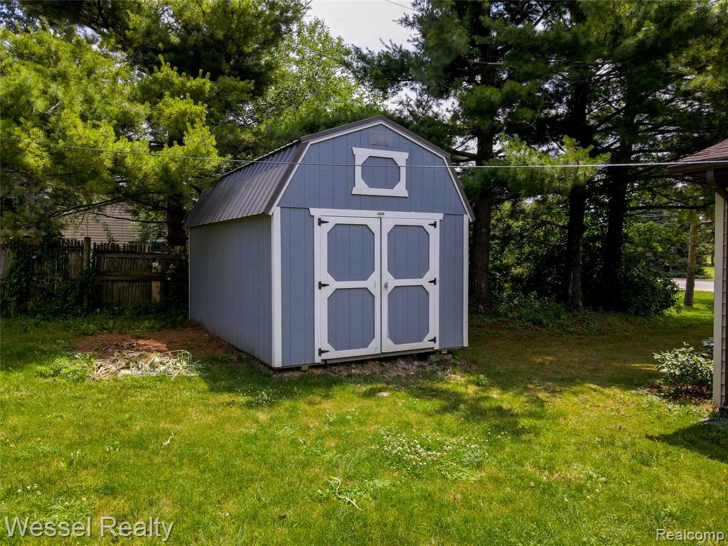 6025 29 Mile Road Washington, MI 48095 - Photo 20 of 23 Gallery Image 20