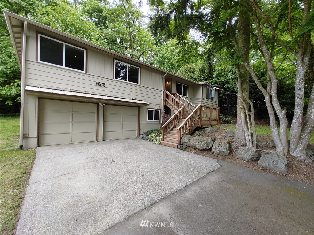 6608 Southeast 5th Place Renton, WA 98059 - Photo 1 of 20 Gallery Image 1