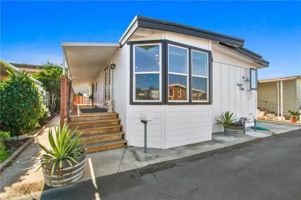 $295,000 | 1845 Monrovia Avenue, Unit 88, Costa Mesa, CA 92627