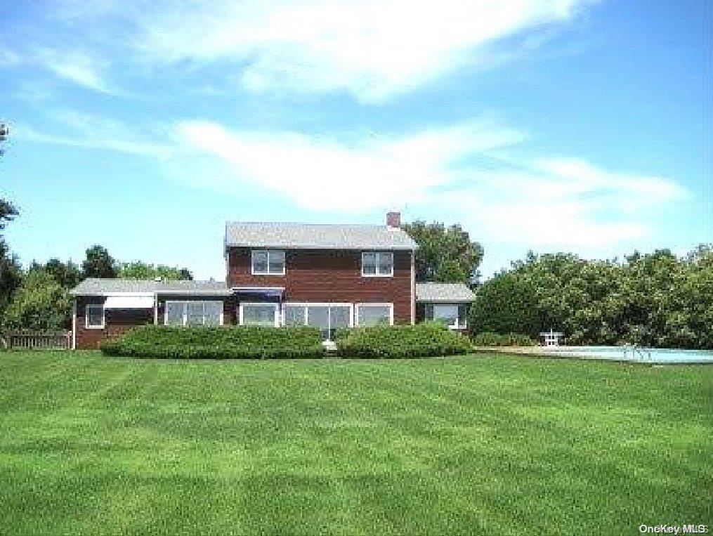 5 Bayberry Lane Remsenburg, NY 11960 - Photo 2 of 8