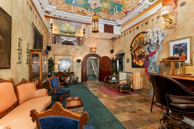 $950,000 | 1112 Olive Street, St. Louis, MO 63101