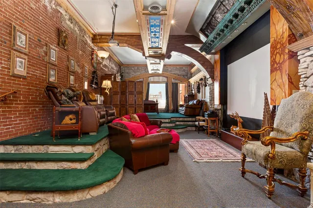 $950,000 | 1112 Olive Street, St. Louis, MO 63101