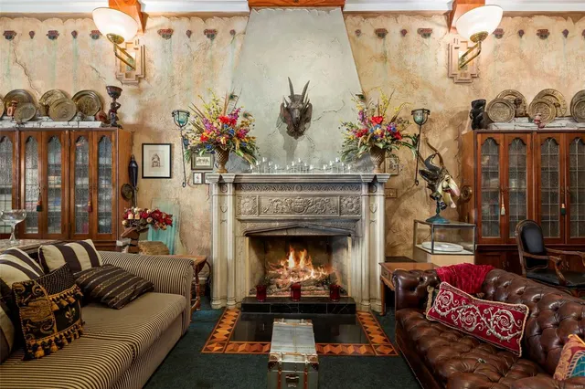 $950,000 | 1112 Olive Street, St. Louis, MO 63101