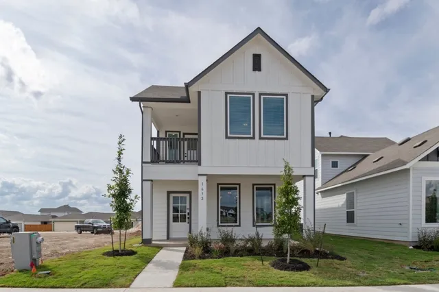 $319,900 | 1632 Esplanade Parkway, San Marcos, TX 78666