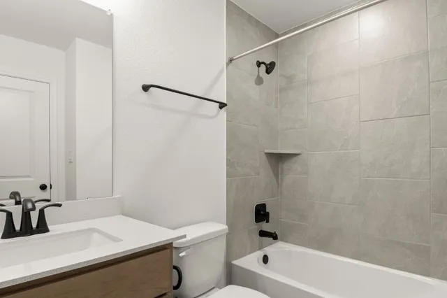 $319,900 | 1632 Esplanade Parkway, San Marcos, TX 78666