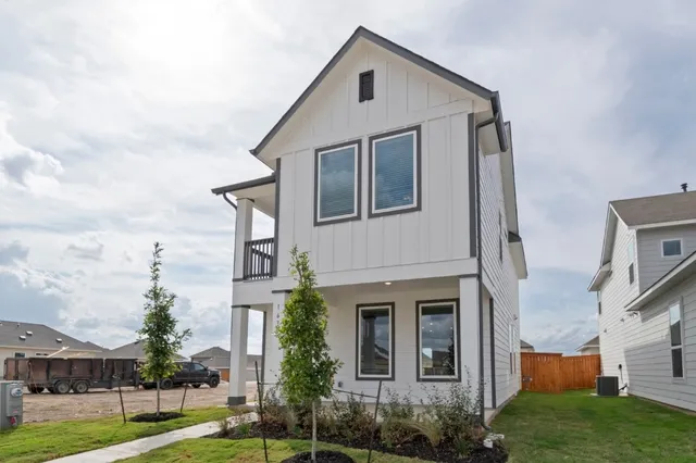 $319,900 | 1632 Esplanade Parkway, San Marcos, TX 78666