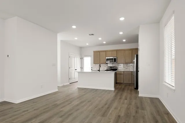 $319,900 | 1632 Esplanade Parkway, San Marcos, TX 78666