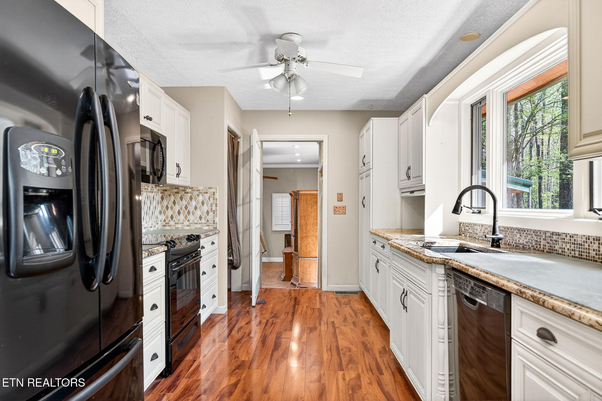 1535 East Overlook Road Monterey, TN 38574 - Photo 22 of 42 42-web-or-mls-1535 E Overlook Rd_221_TNP