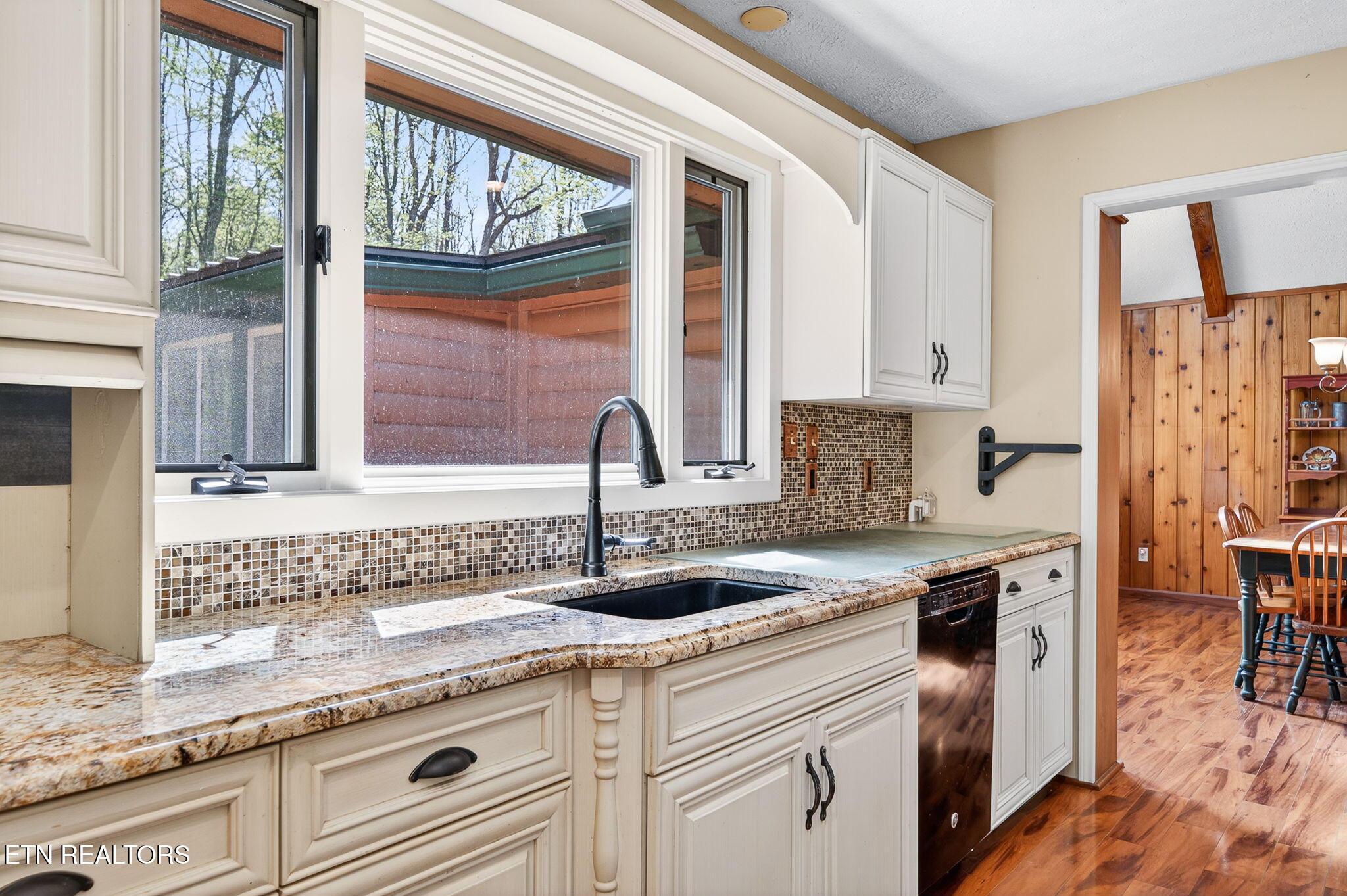 1535 East Overlook Road Monterey, TN 38574 - Photo 24 of 42 44-web-or-mls-1535 E Overlook Rd_230_TNP