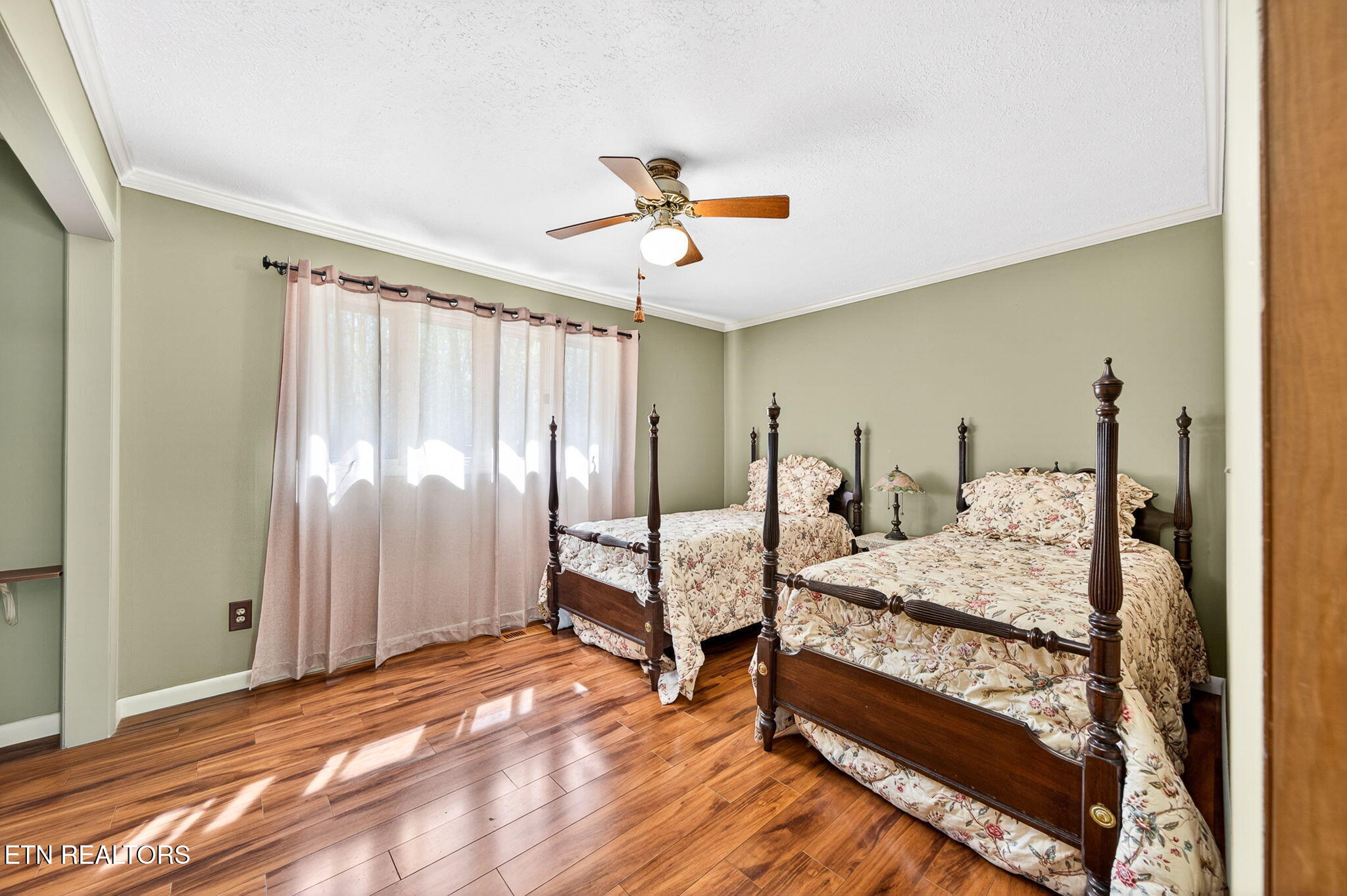 1535 East Overlook Road Monterey, TN 38574 - Photo 32 of 42 49-web-or-mls-1535 E Overlook Rd_257_TNP