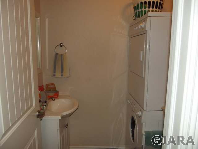 2322 E Road Grand Junction, CO 81507 - Photo 3 of 26 Gallery Image 3