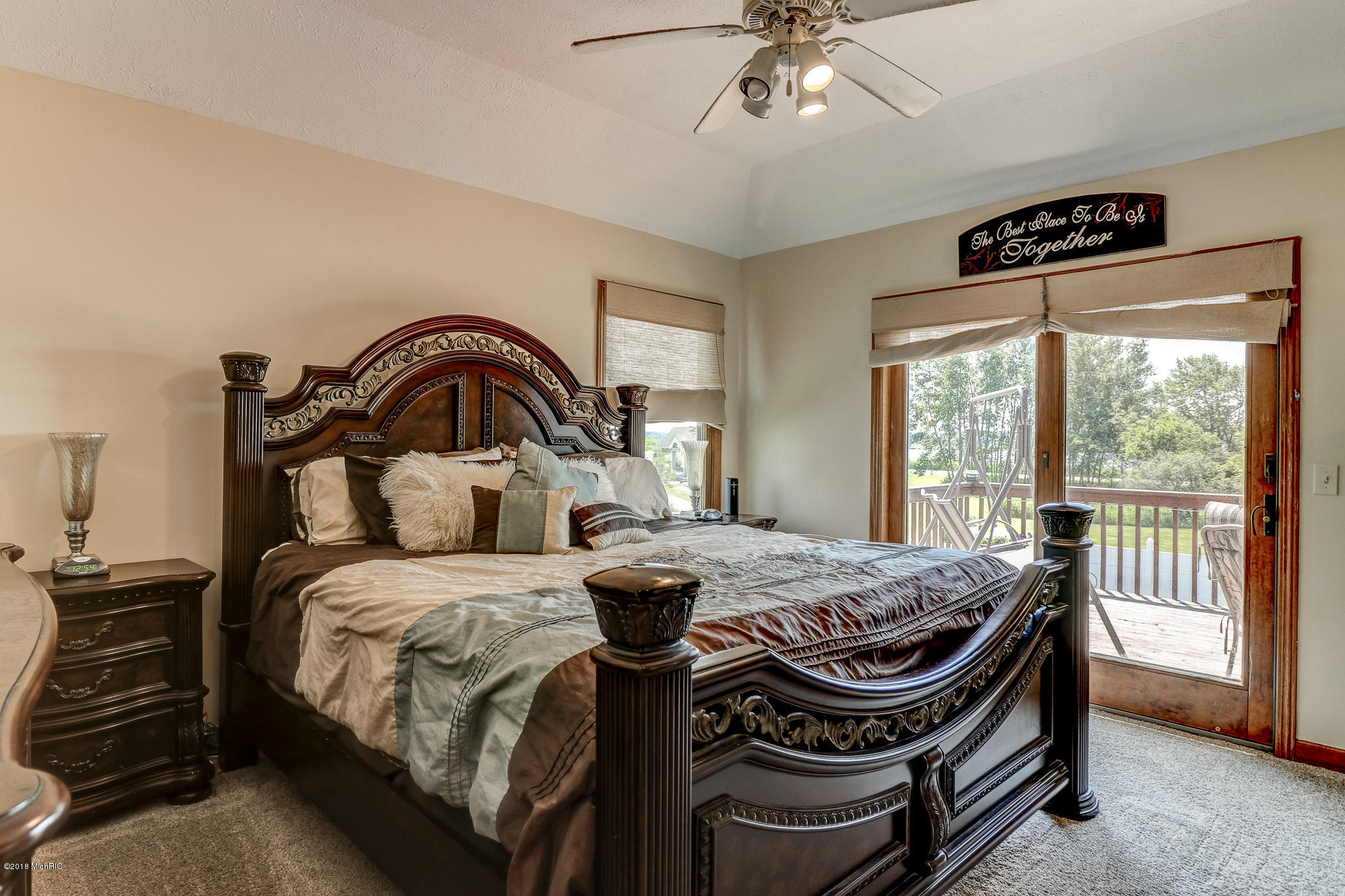 15726 Riverside Drive Spring Lake, MI 49456 - Photo 13 of 52 15726 Riverside Dr, Spring Lake Blended-