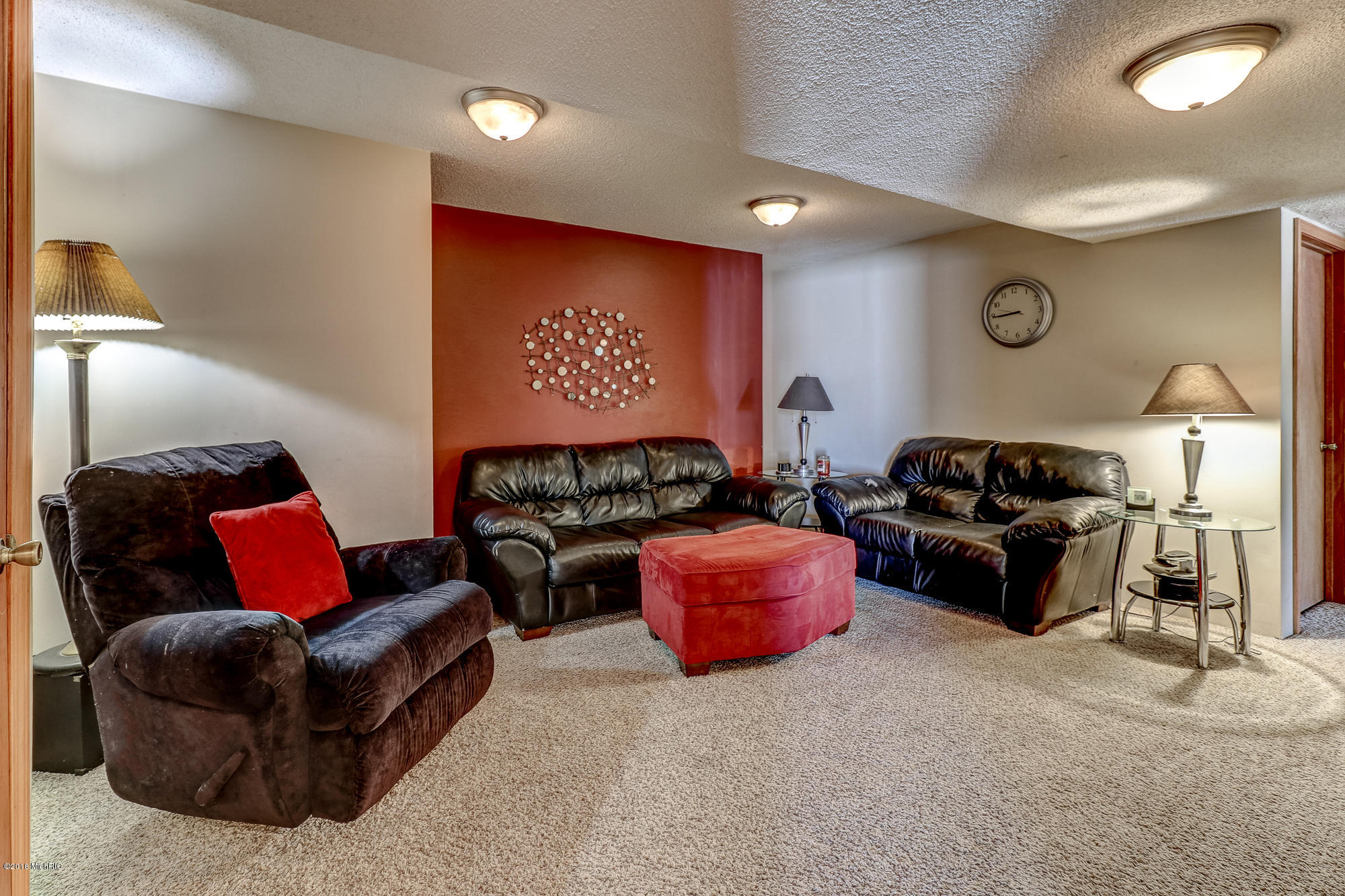 15726 Riverside Drive Spring Lake, MI 49456 - Photo 29 of 52 15726 Riverside Dr, Spring Lake Blended-