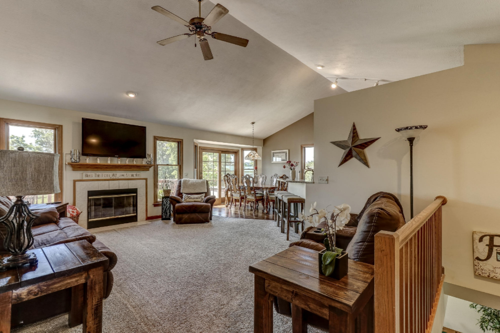 15726 Riverside Drive Spring Lake, MI 49456 - Photo 3 of 52 15726 Riverside Dr, Spring Lake Blended-