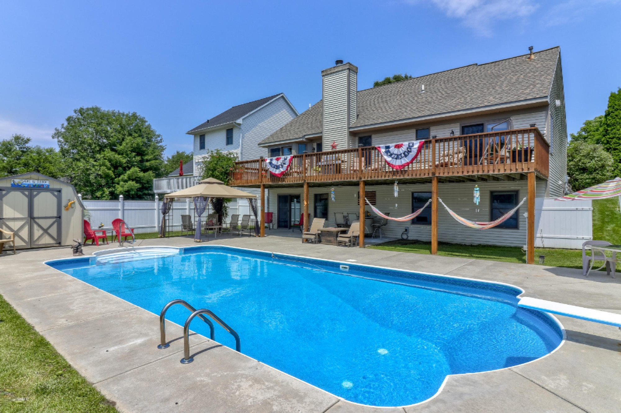 15726 Riverside Drive Spring Lake, MI 49456 - Photo 31 of 52 15726 Riverside Dr, Spring Lake Blended-