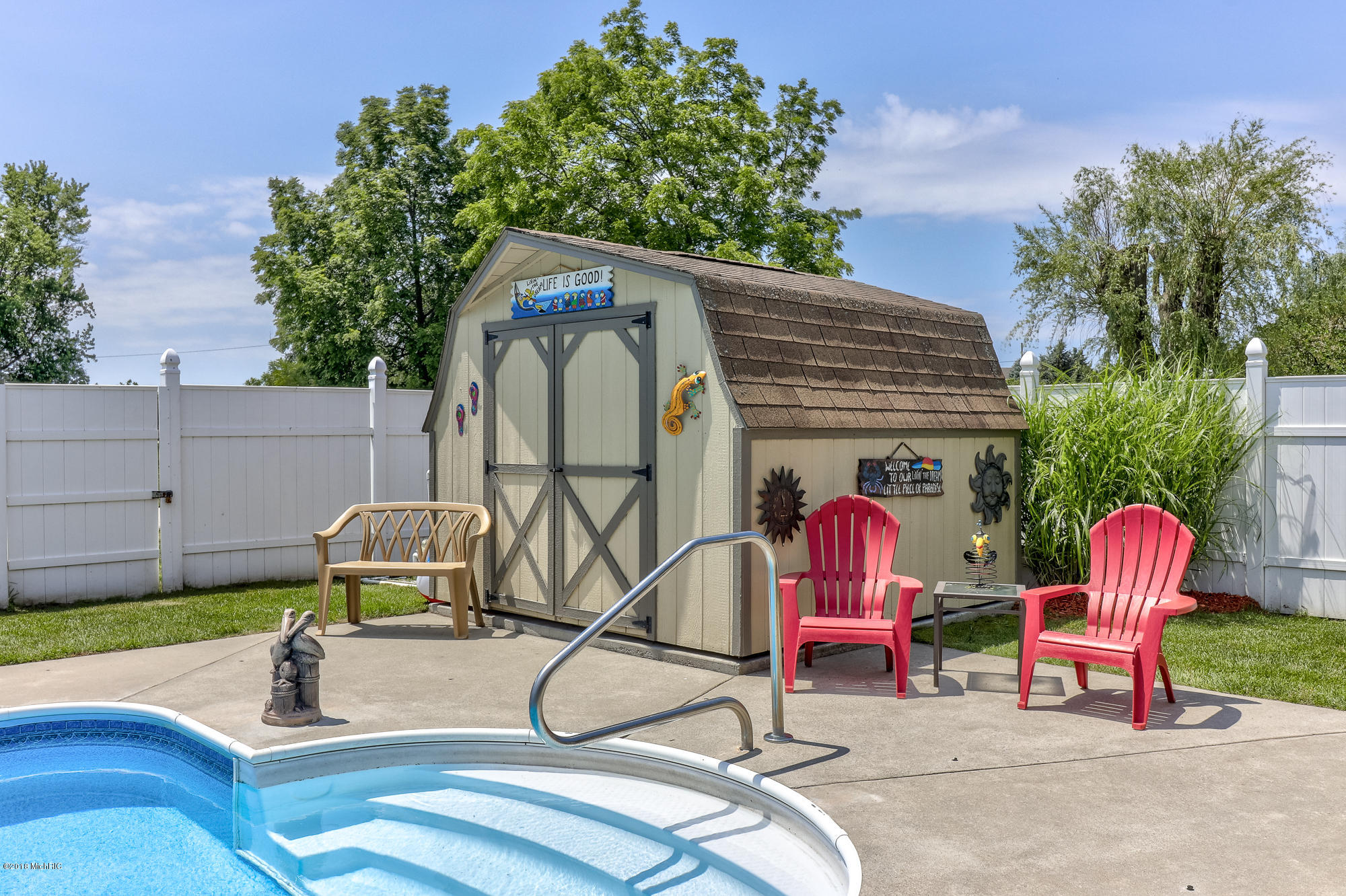 15726 Riverside Drive Spring Lake, MI 49456 - Photo 35 of 52 15726 Riverside Dr, Spring Lake Blended-