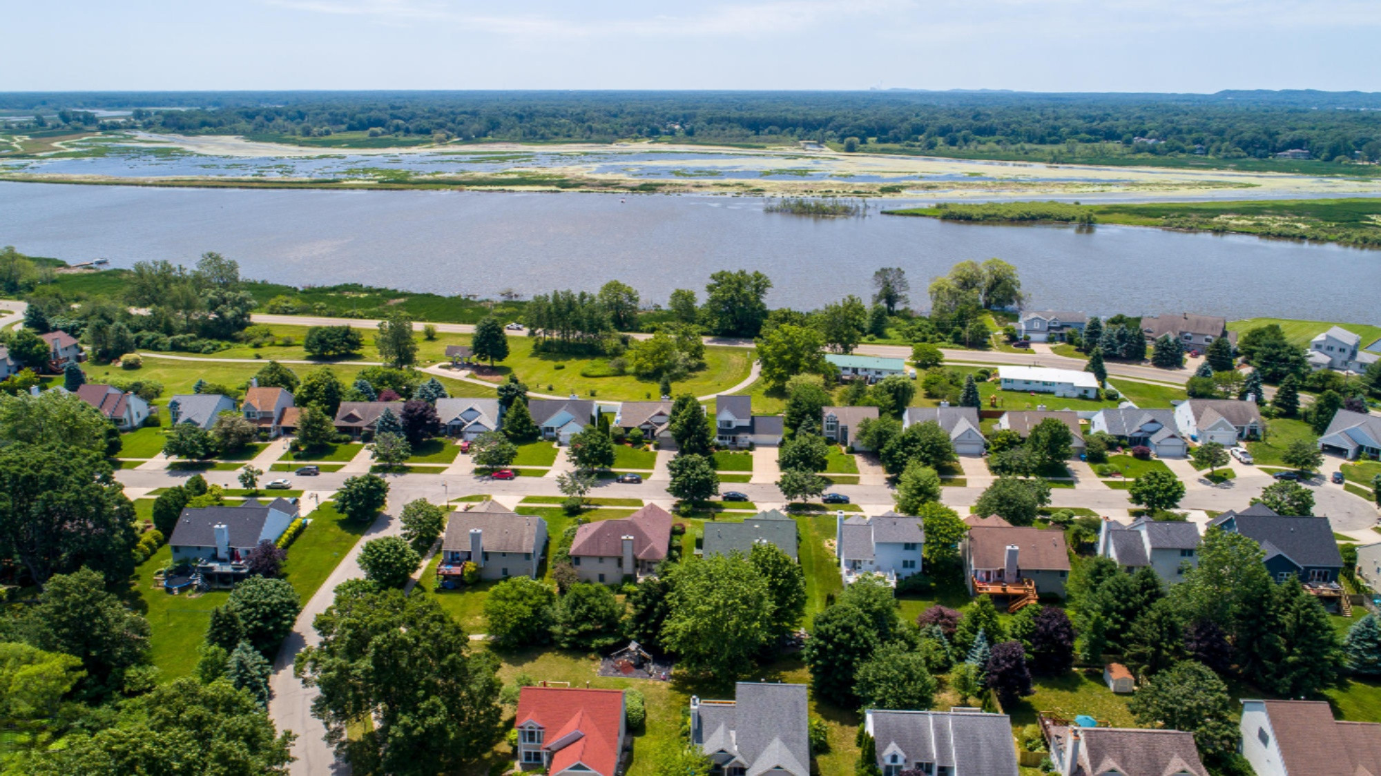 15726 Riverside Drive Spring Lake, MI 49456 - Photo 43 of 52 15726 Riverside Dr, Spring Lake Blended-