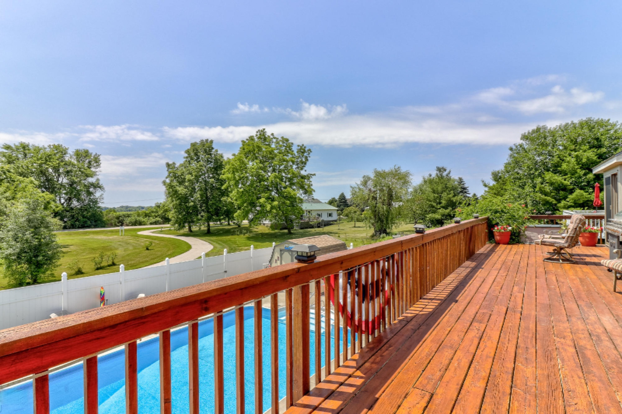 15726 Riverside Drive Spring Lake, MI 49456 - Photo 48 of 52 15726 Riverside Dr, Spring Lake Blended-