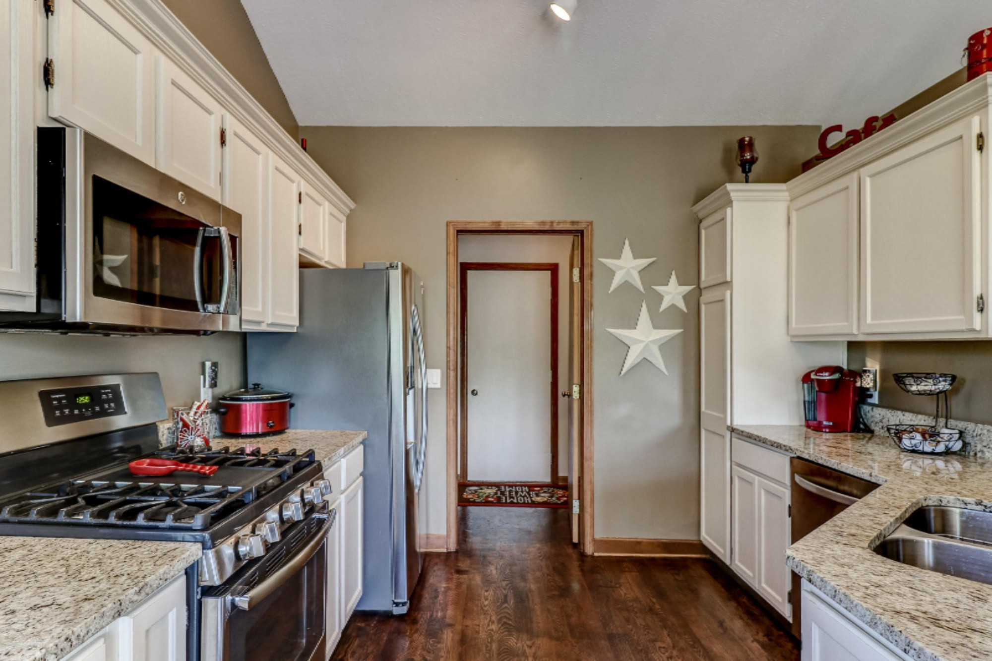 15726 Riverside Drive Spring Lake, MI 49456 - Photo 7 of 52 15726 Riverside Dr, Spring Lake Blended-