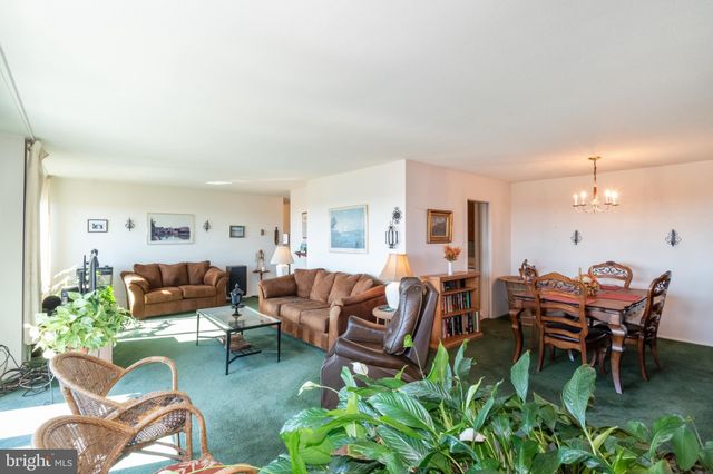 $162,500 | 1 East University Parkway, Unit 1305, Baltimore, MD 21218