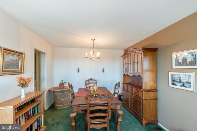 $162,500 | 1 East University Parkway, Unit 1305, Baltimore, MD 21218