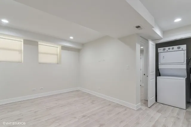 $2,395 | 1914 West Crystal Street, Unit GF, Chicago, IL 60622