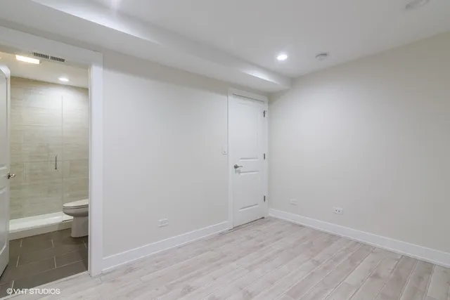 $2,395 | 1914 West Crystal Street, Unit GF, Chicago, IL 60622