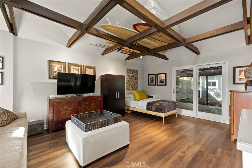 301 Park Road Ojai, CA 93023 - Photo 19 of 26 a living room with furniture and a flat screen tv