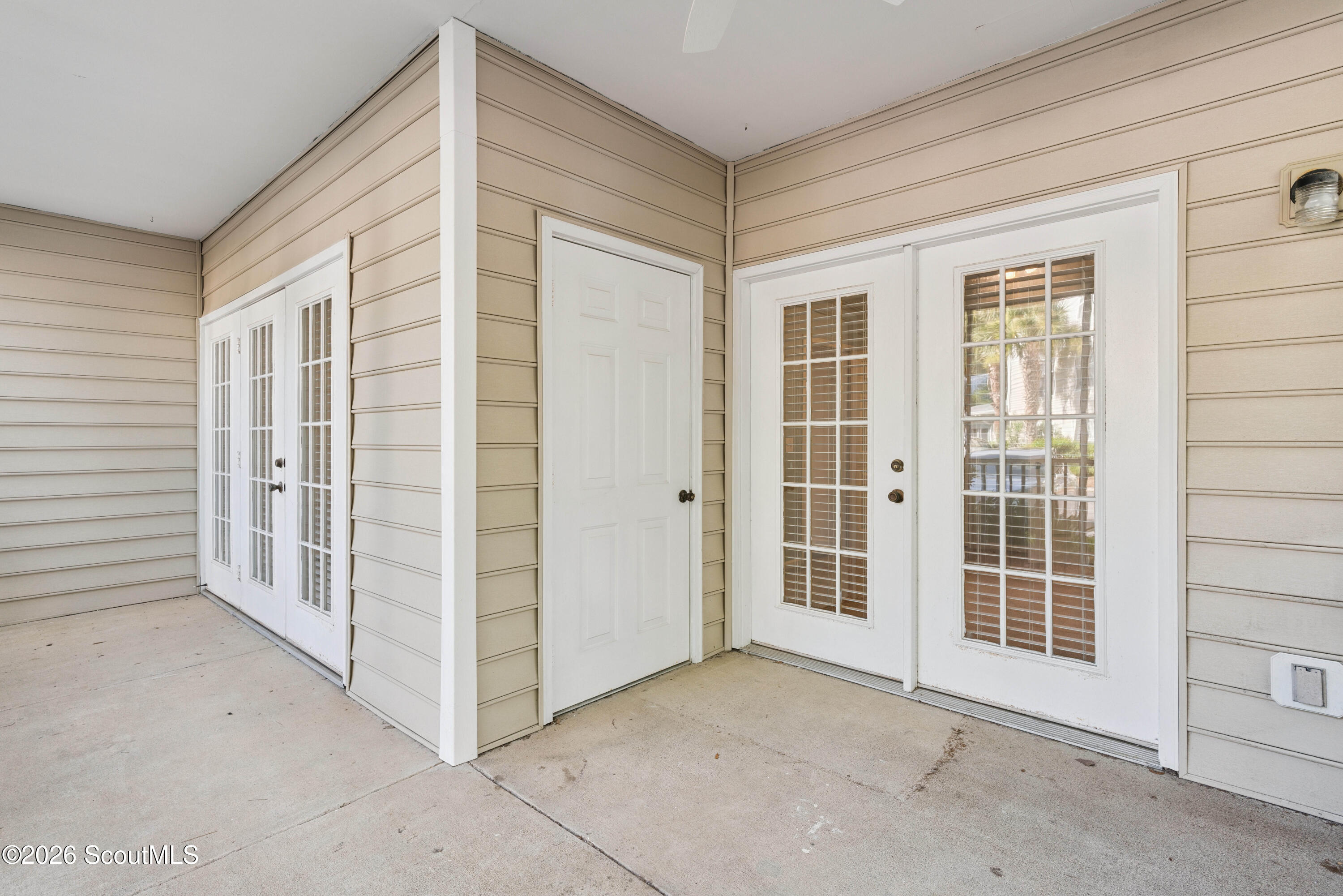 1704 Frederica Road, Unit 507 St. Simons Island, GA 31522 - Photo 17 of 43 Large screened porch