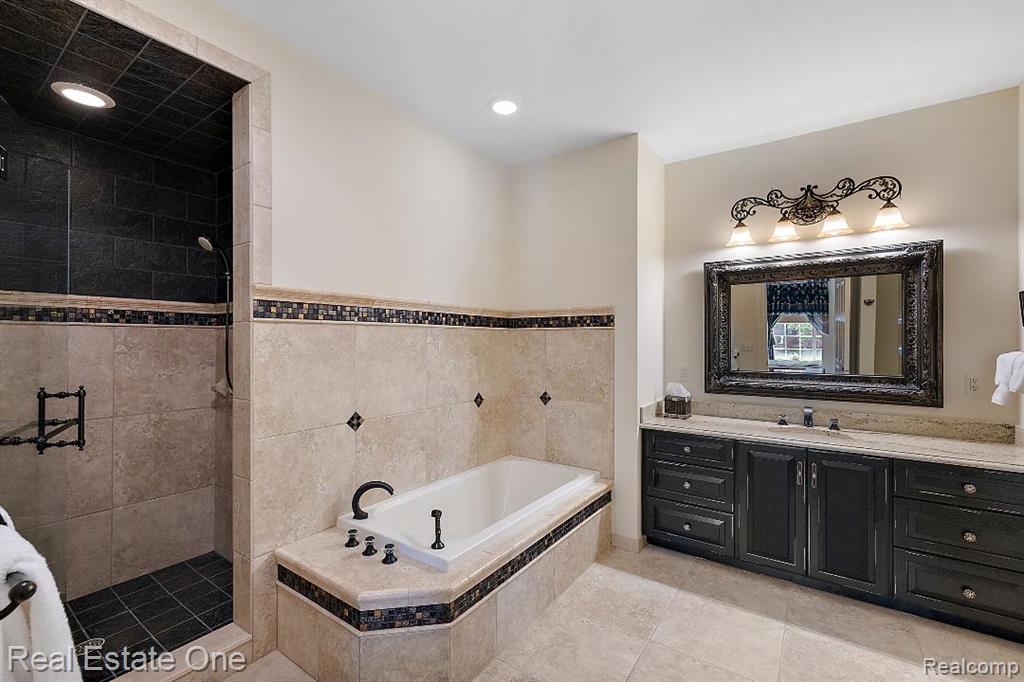 5250 Orchard Ridge Drive Rochester, MI 48306 - Photo 62 of 99 Gallery Image 62