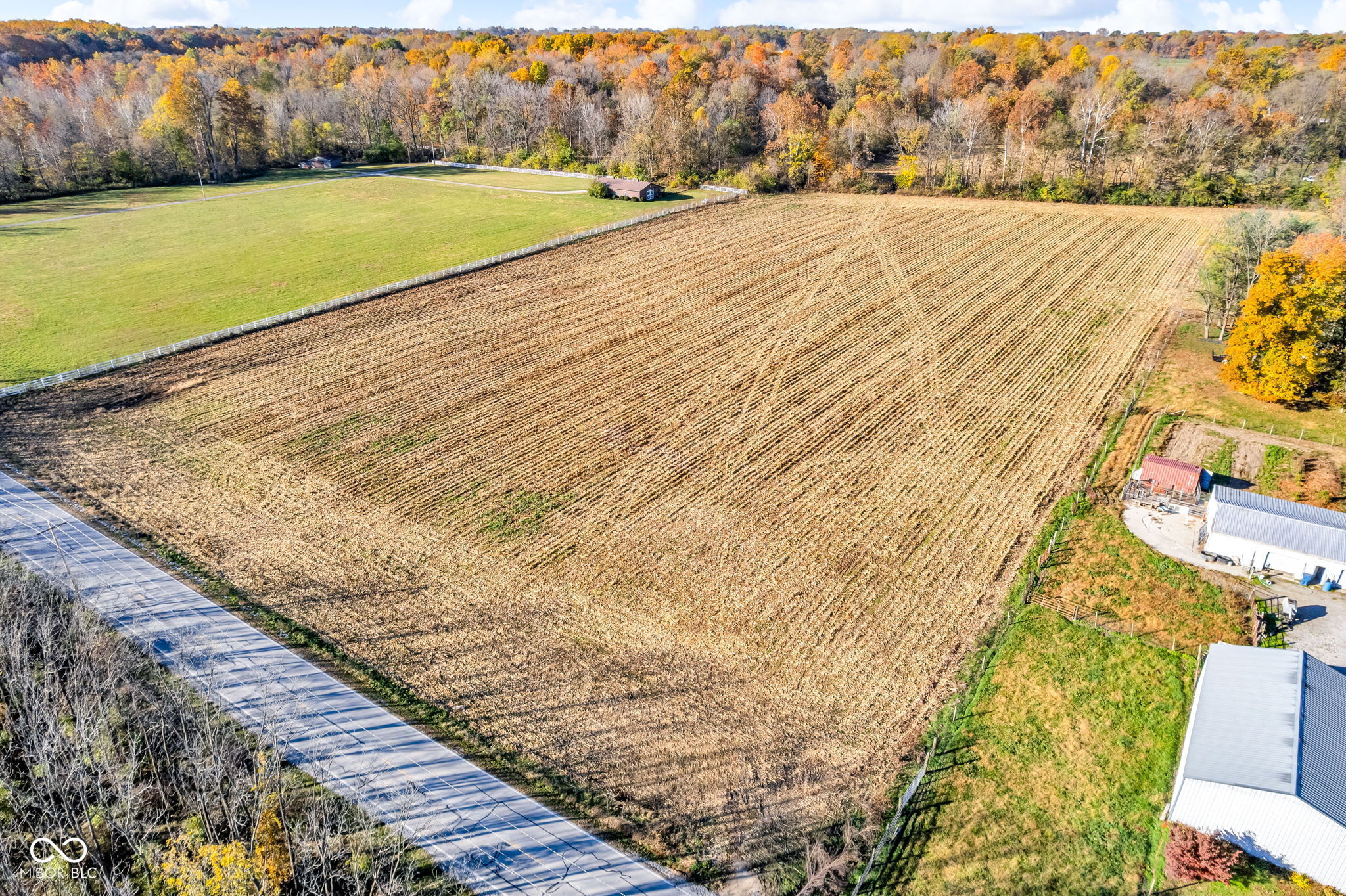 2076 Cartersburg Road Clayton, IN 46118 - Photo 2 of 21
