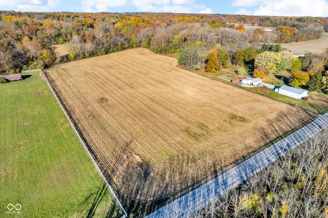 $443,400 | 2076 Cartersburg Road, Clayton, IN 46118