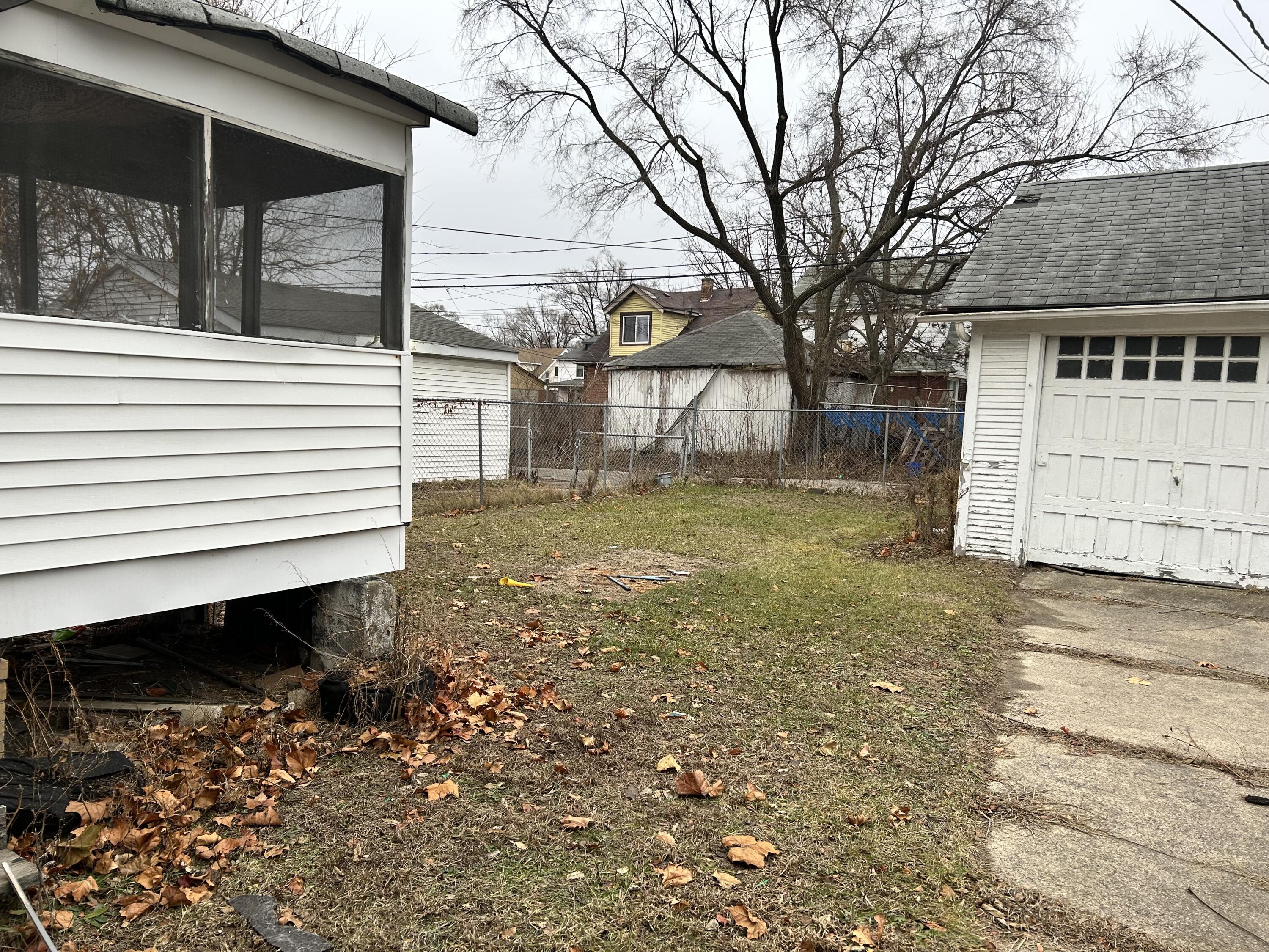 15500 Indiana Street Detroit, MI 48238 - Photo 15 of 16 Backyard