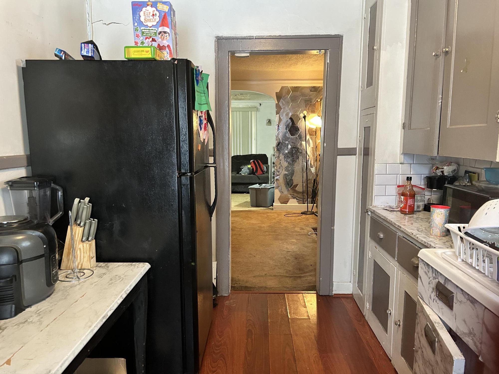 15500 Indiana Street Detroit, MI 48238 - Photo 6 of 16 Kitchen