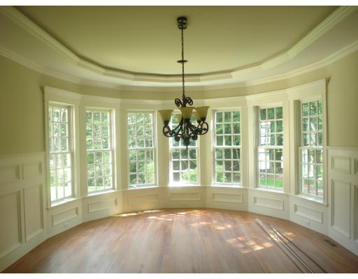 240 Bristol Road Wellesley, MA 02481 - Photo 3 of 13