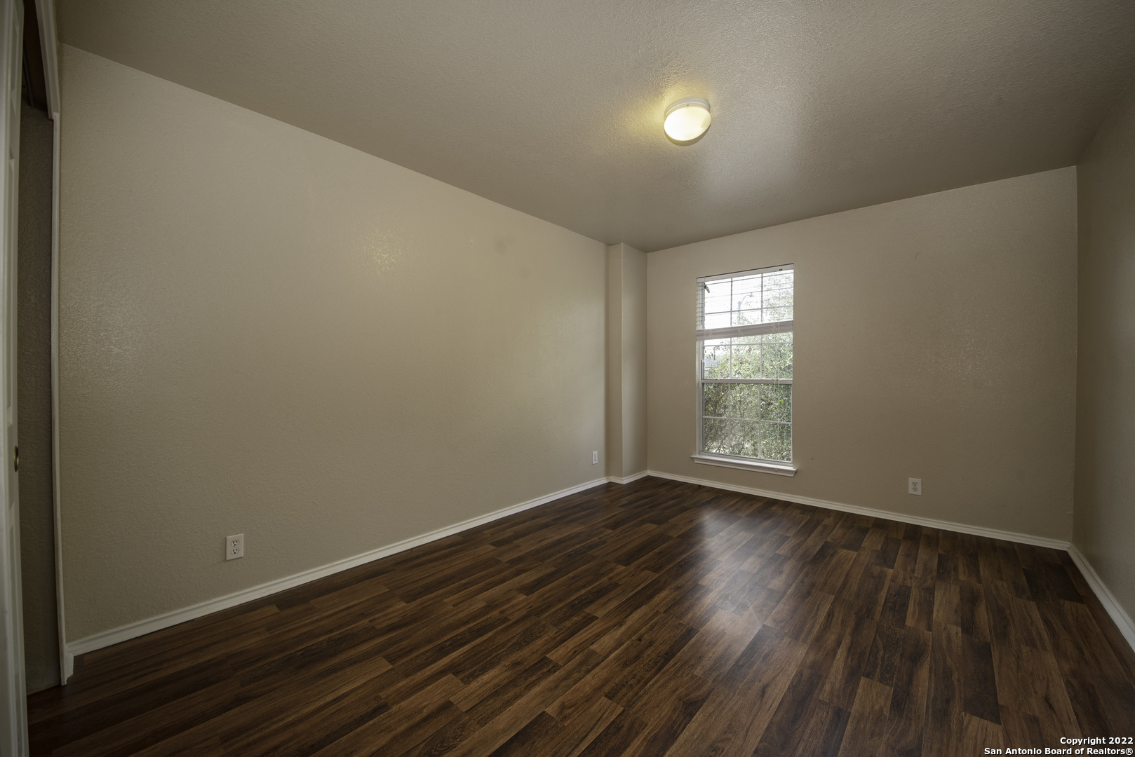 518 Reba Converse, TX 78109 - Photo 17 of 35