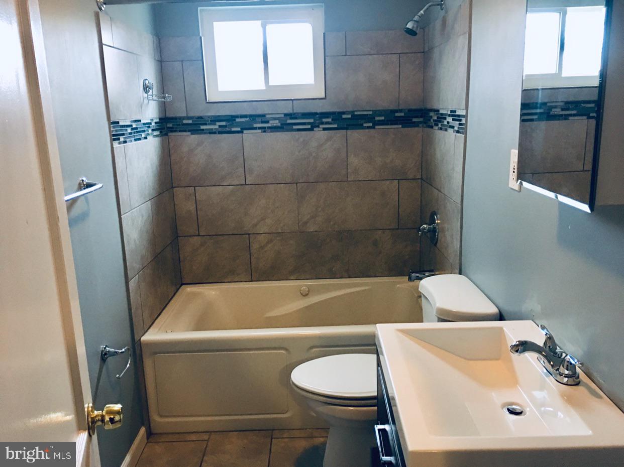 1222 Deanwood Road Baltimore, MD 21234 - Photo 17 of 28 Bathroom #1 upstairs