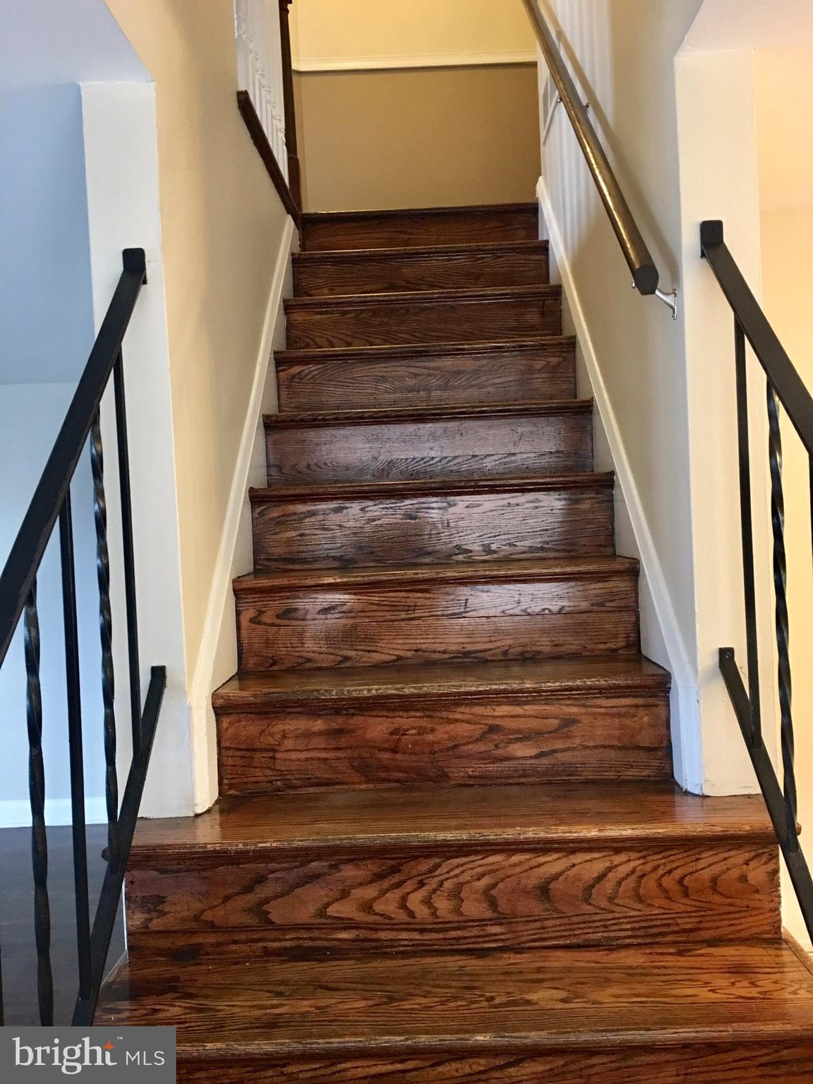 1222 Deanwood Road Baltimore, MD 21234 - Photo 6 of 28 Up-stair Steps