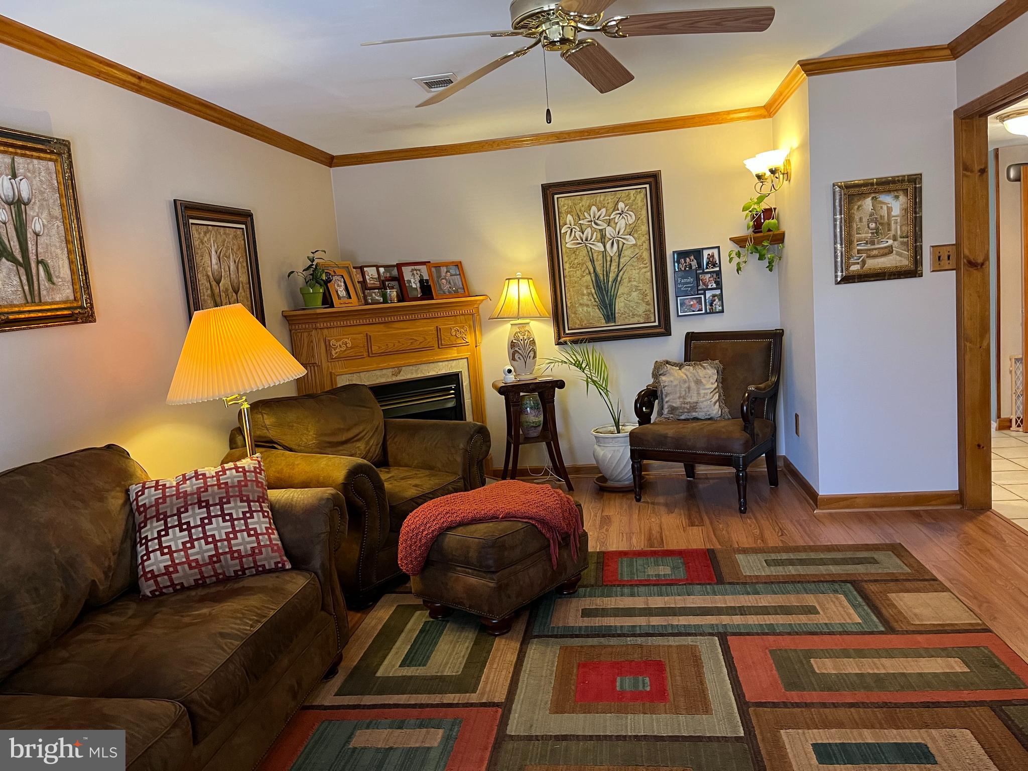 3290 Claridge Road Bensalem, PA 19020 - Photo 48 of 85 Large, Welcoming Family Room