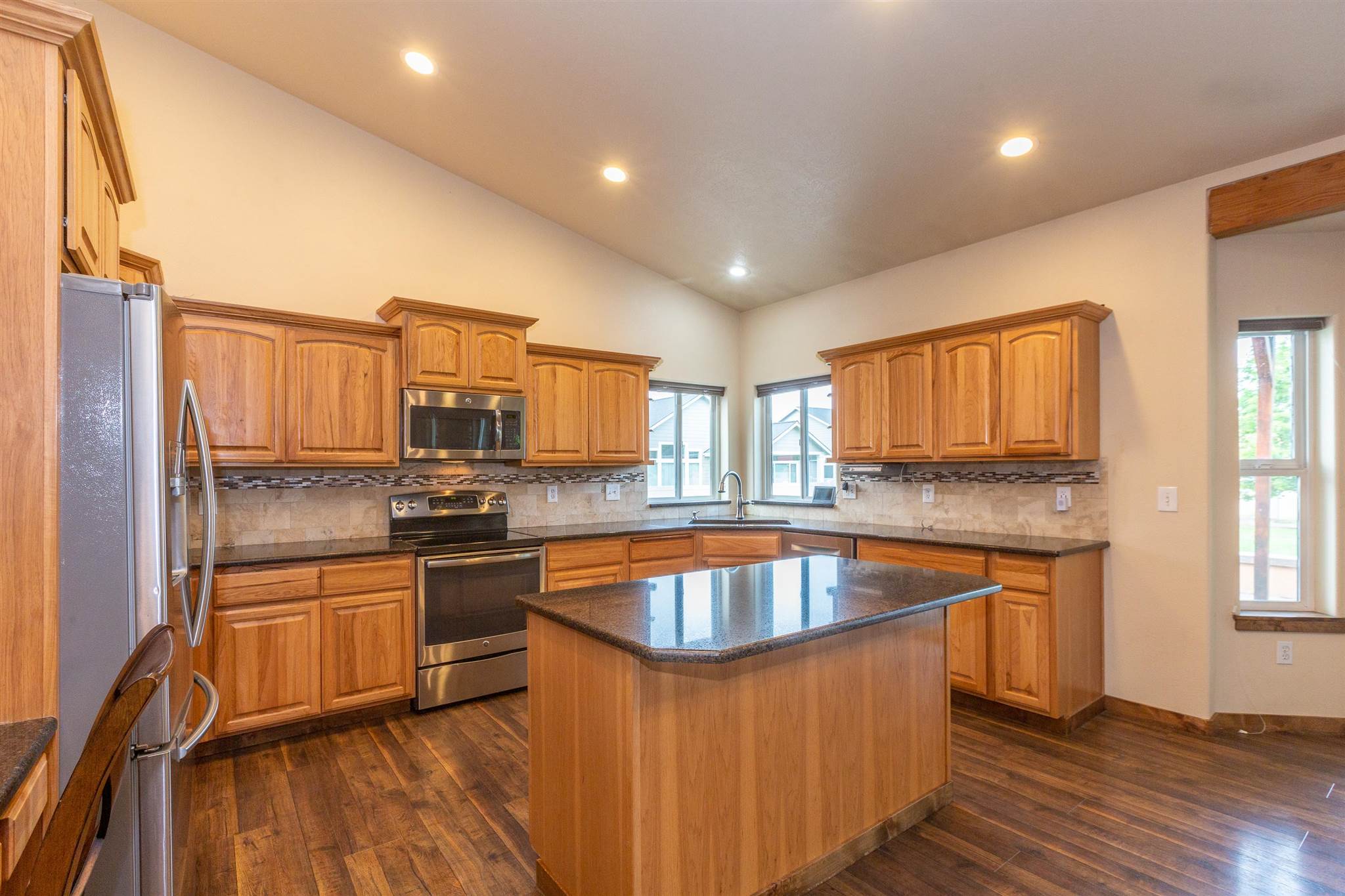 5207 North Mayhew Road Spokane Valley, WA 99216 - Photo 12 of 32